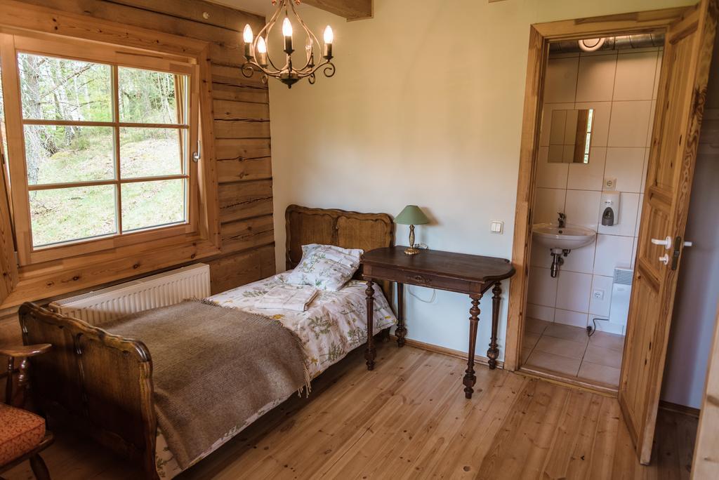Vabalyne Guest House Vilkiskes Eksteriør bilde